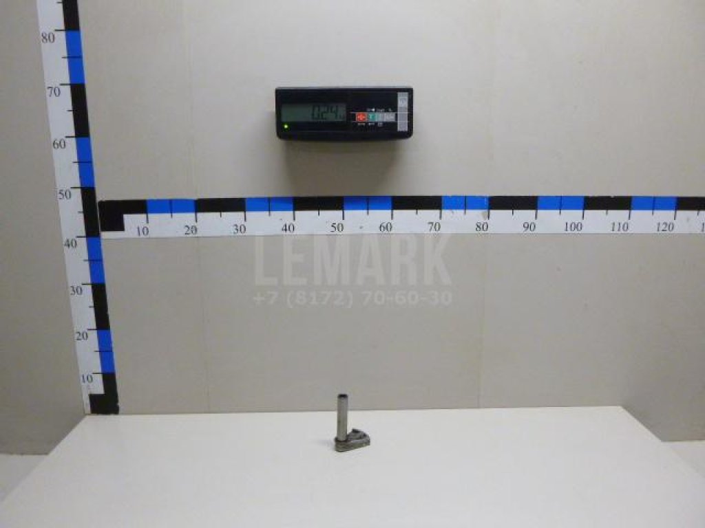 Ось шестерни задней передачи