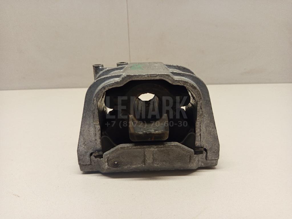 Опора двигателя правая