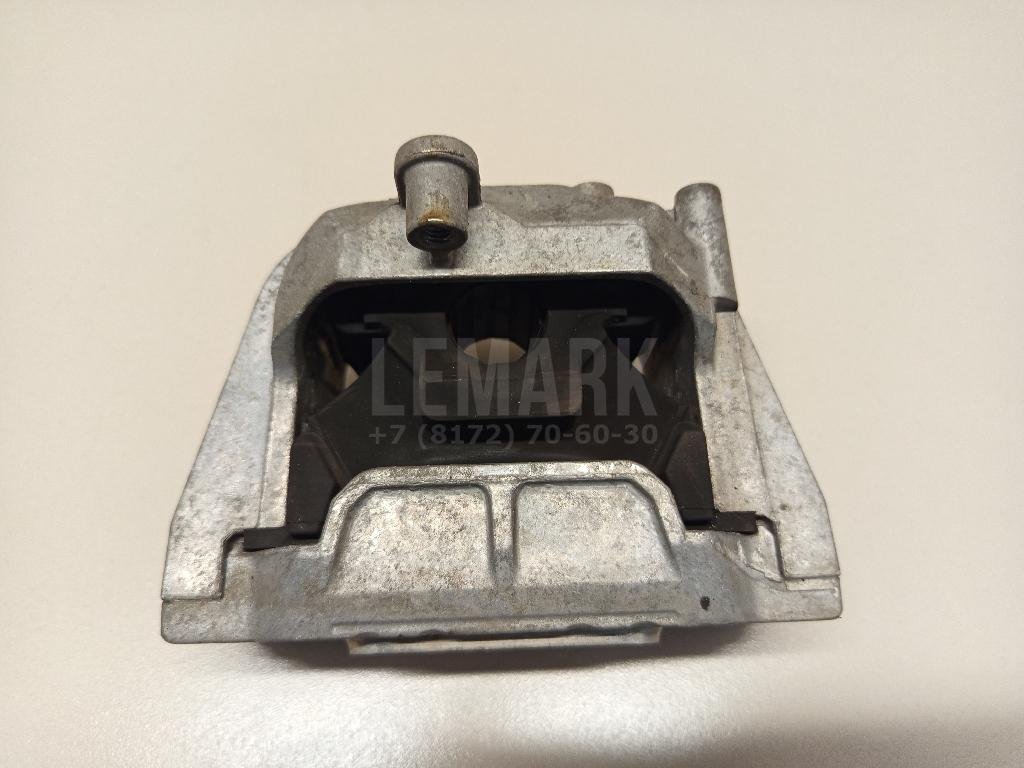 Опора двигателя правая