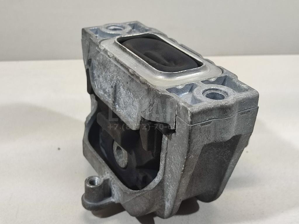 Опора двигателя правая