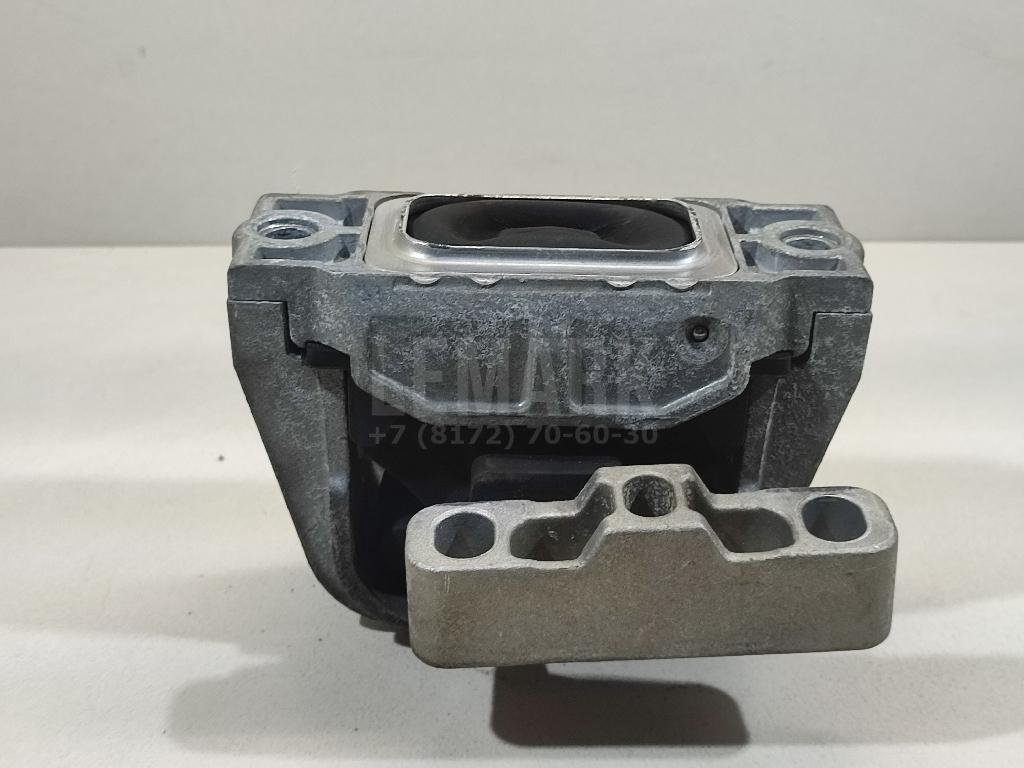 Опора двигателя правая