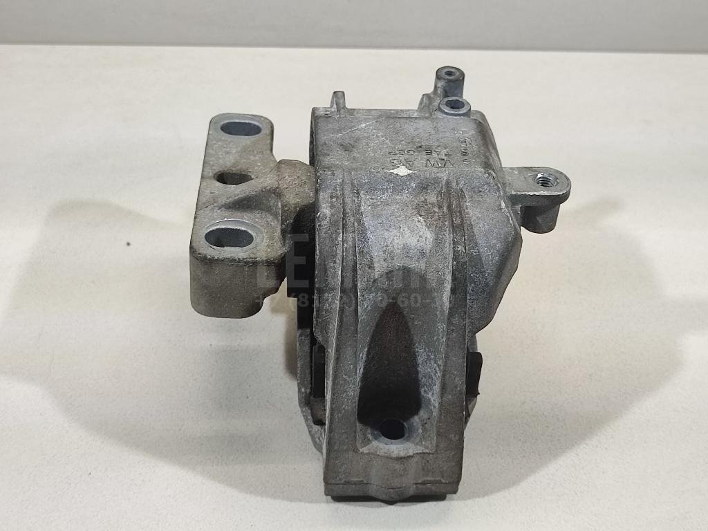 Опора двигателя правая