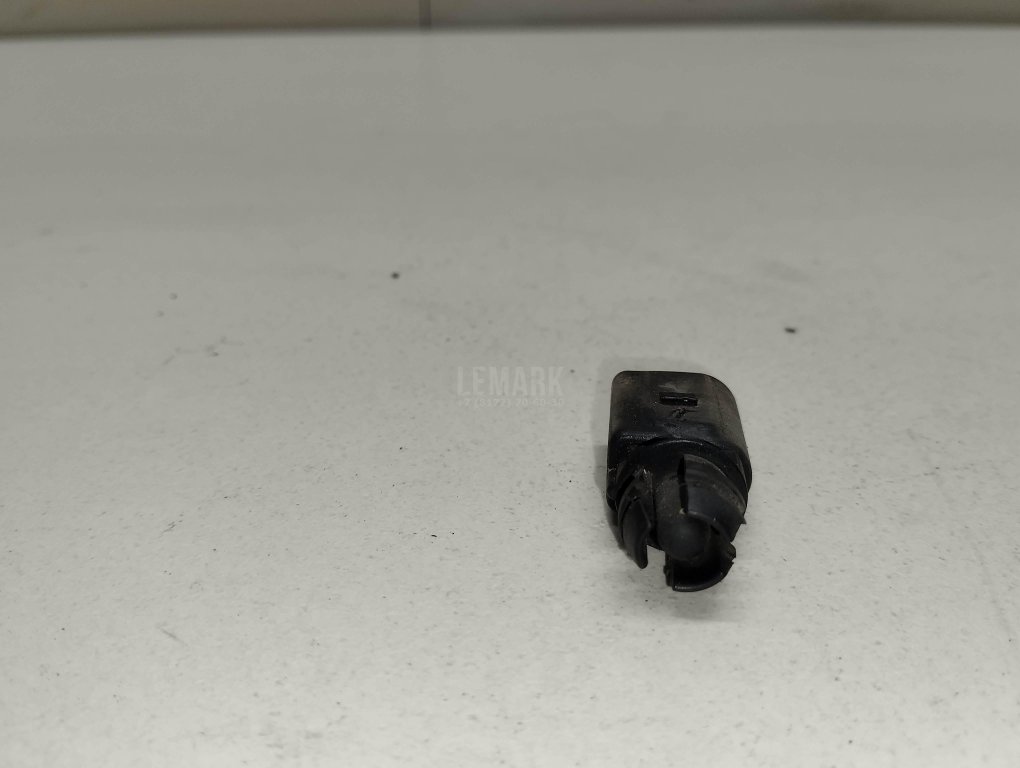 Датчик температуры воздуха для  Audi A4 [B8] 2007-2015