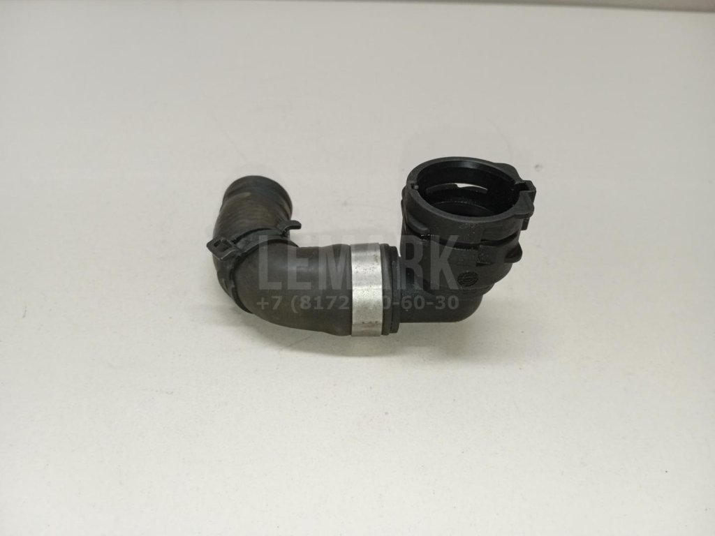 Патрубок отопителя