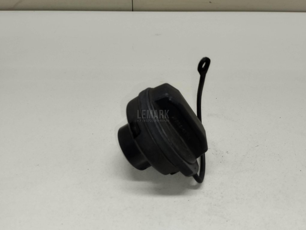 Крышка топливного бака