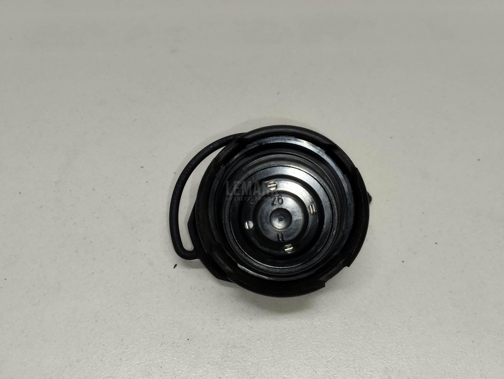 Крышка топливного бака