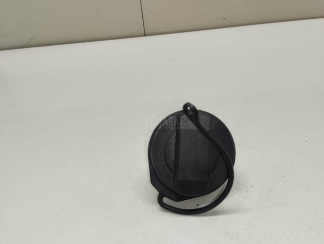 Крышка топливного бака