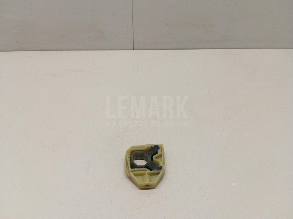 Кронштейн радиатора для  Audi A3 [8V] 2013-2020