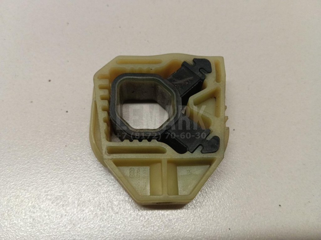 Кронштейн радиатора для  Audi A3 [8V] 2013-2020