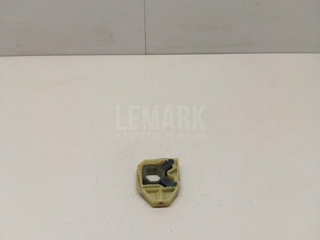 Кронштейн радиатора