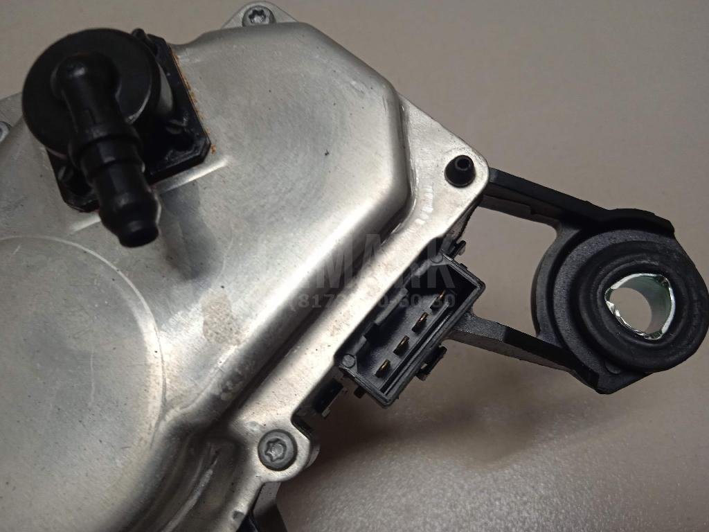 Моторчик стеклоочистителя задний