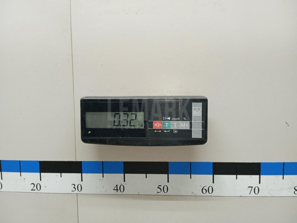 Петля капота левая