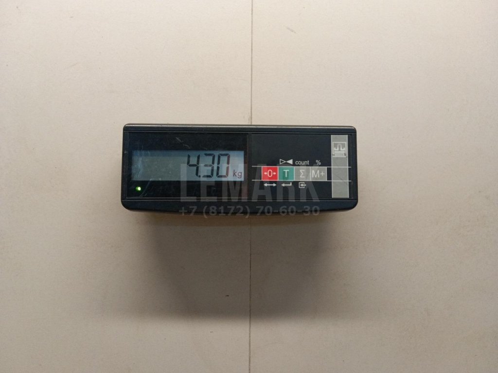 Кулак поворотный передний левый