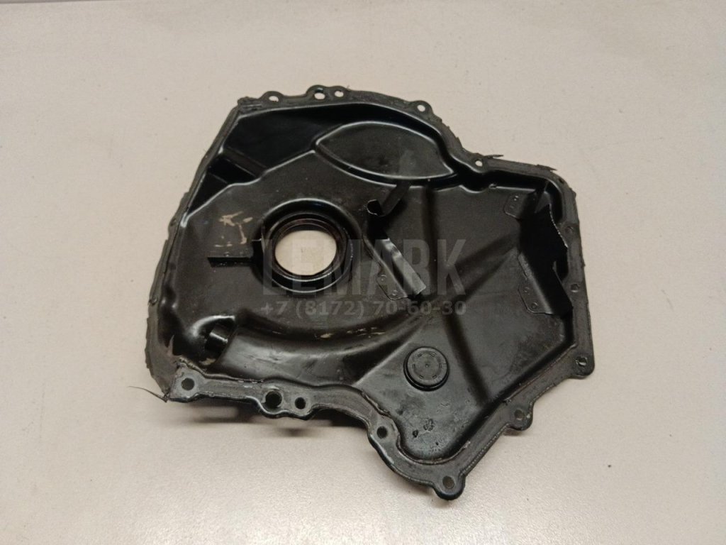 Крышка двигателя передняя