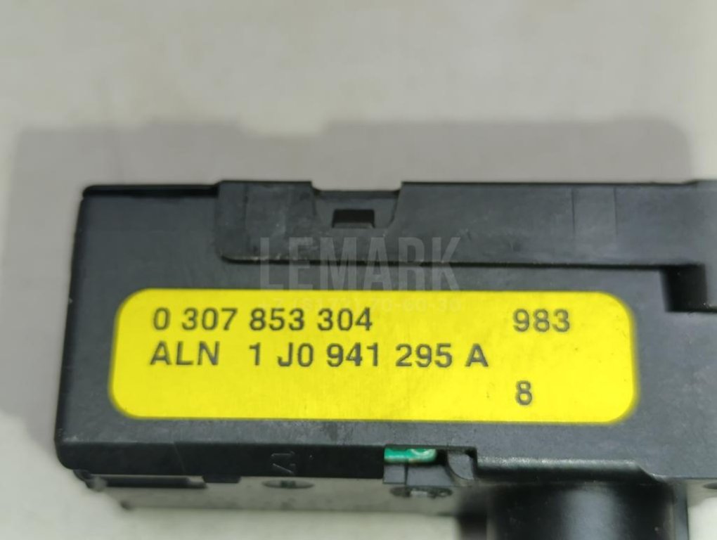 Моторчик корректора фары