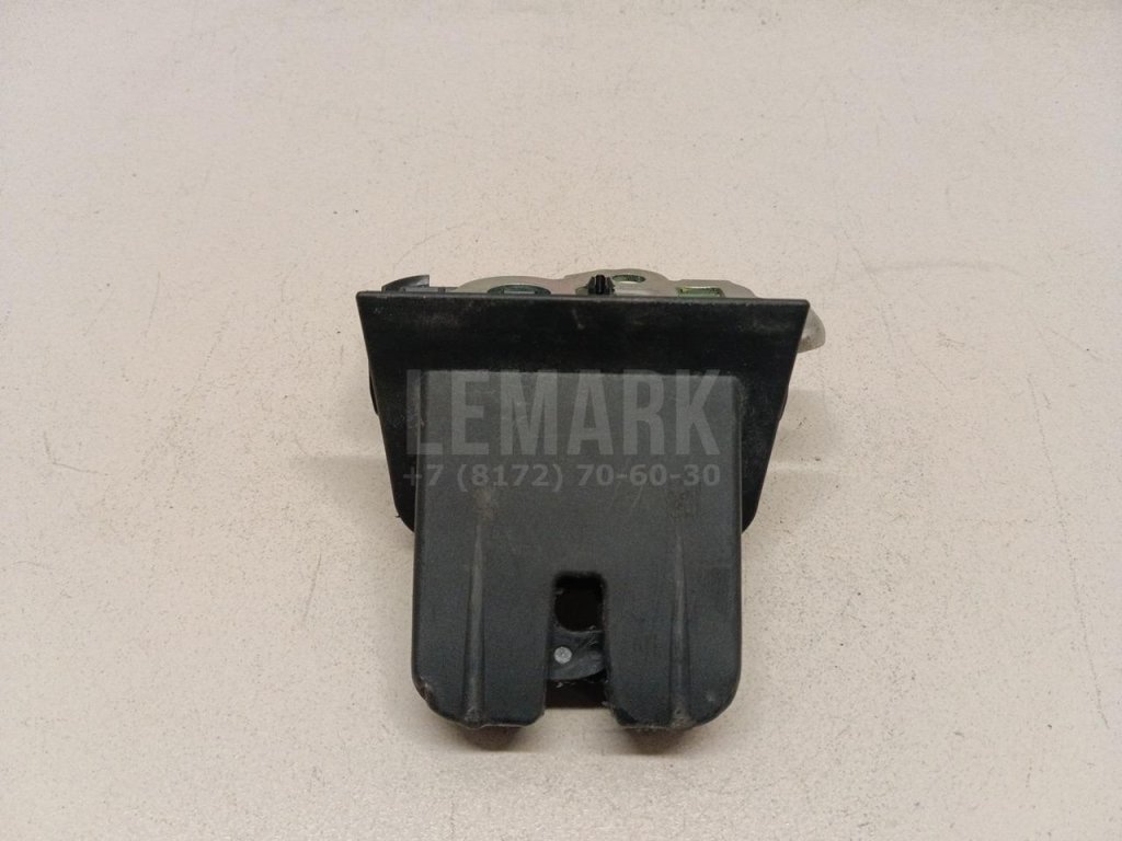 Замок багажника