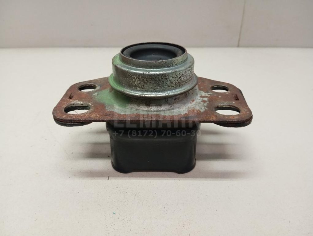 Опора двигателя