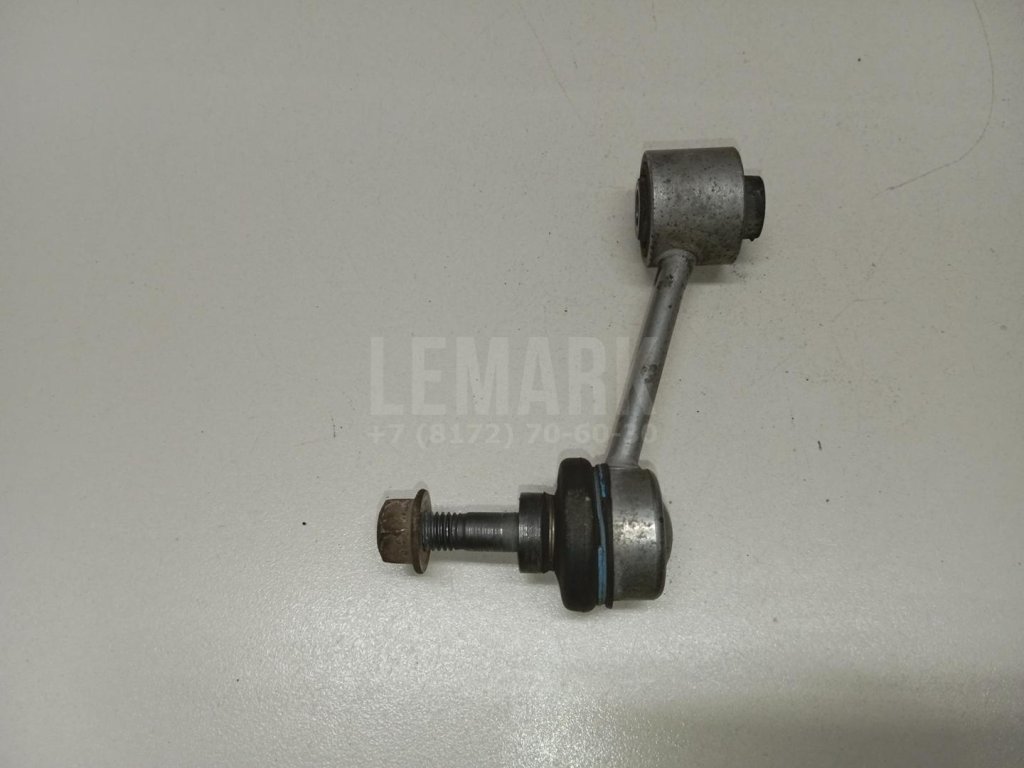 Стойка заднего стабилизатора