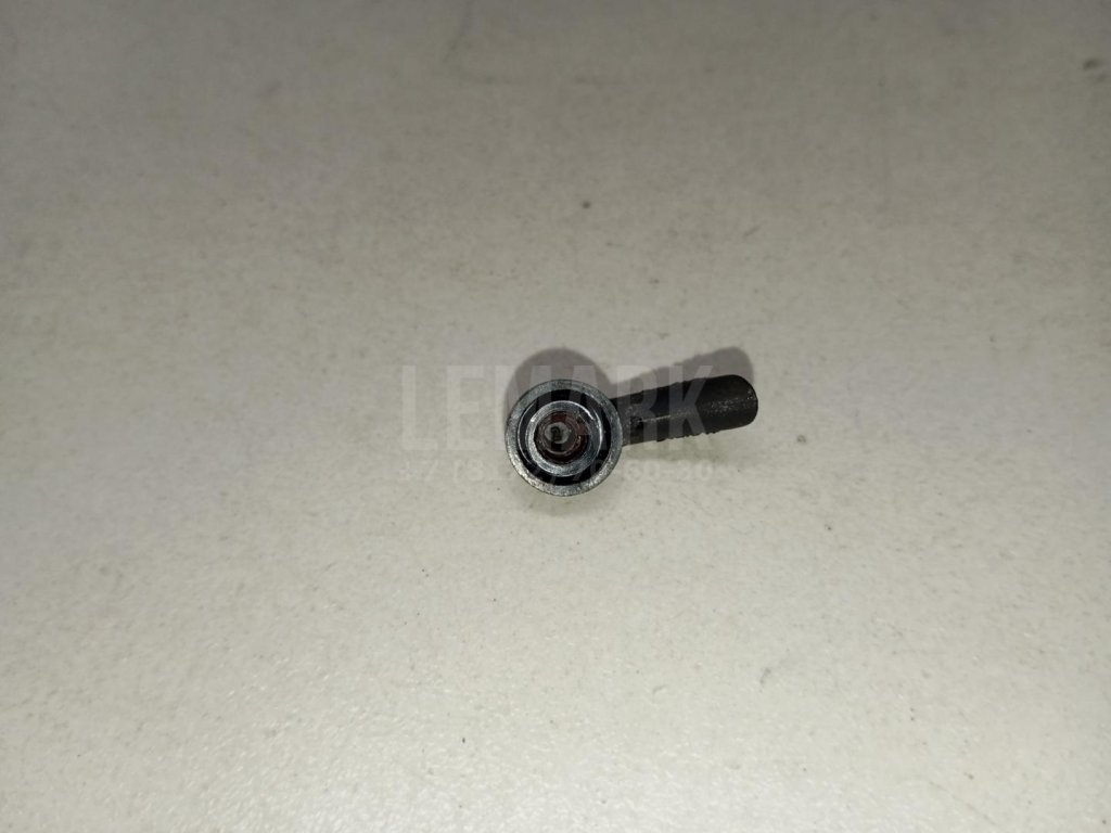 Форсунка омывателя зад стекла