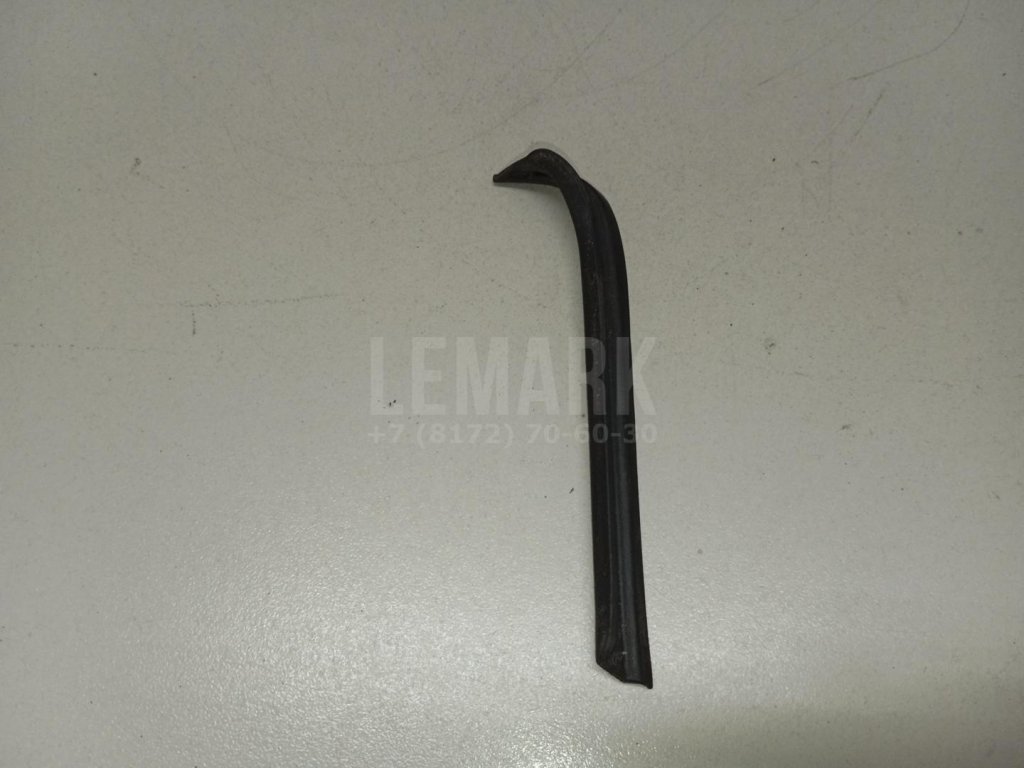 Уплотнитель фары для  Audi 80/90 [B4] 1991-1995