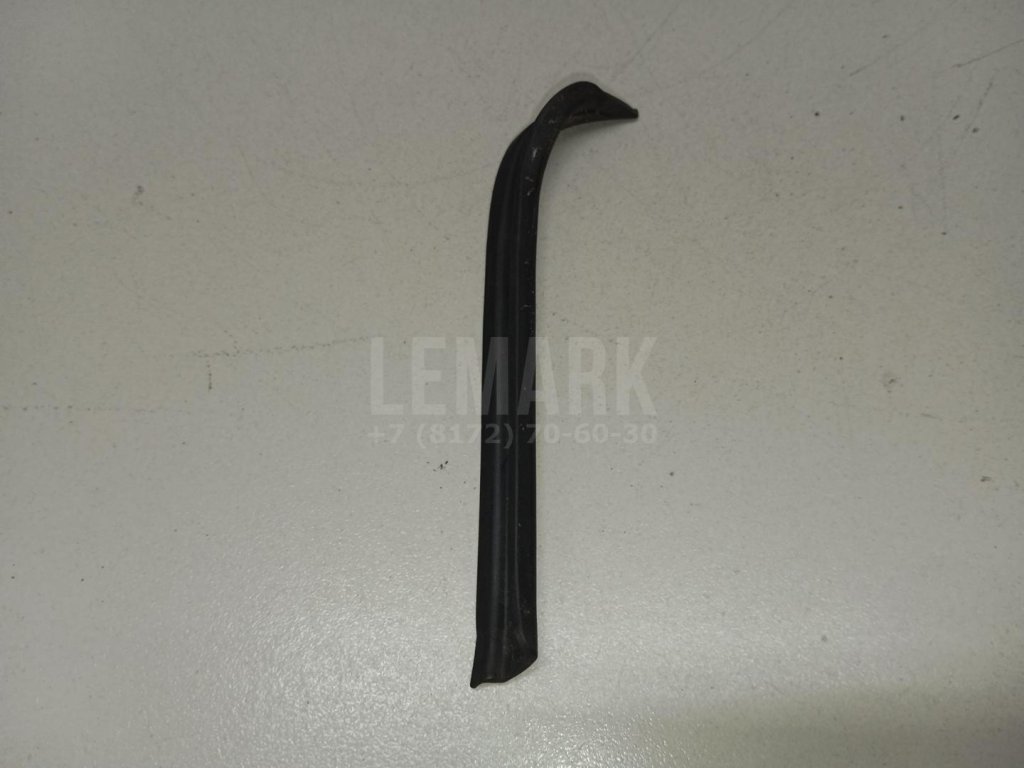 Уплотнитель фары