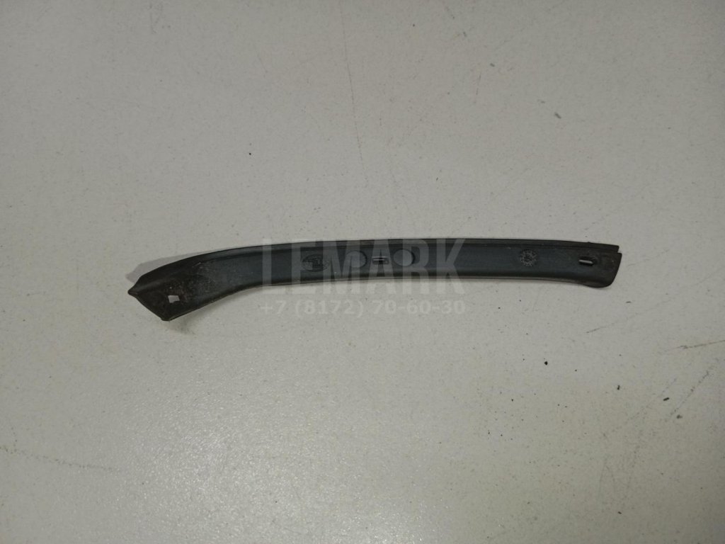 Уплотнитель фары