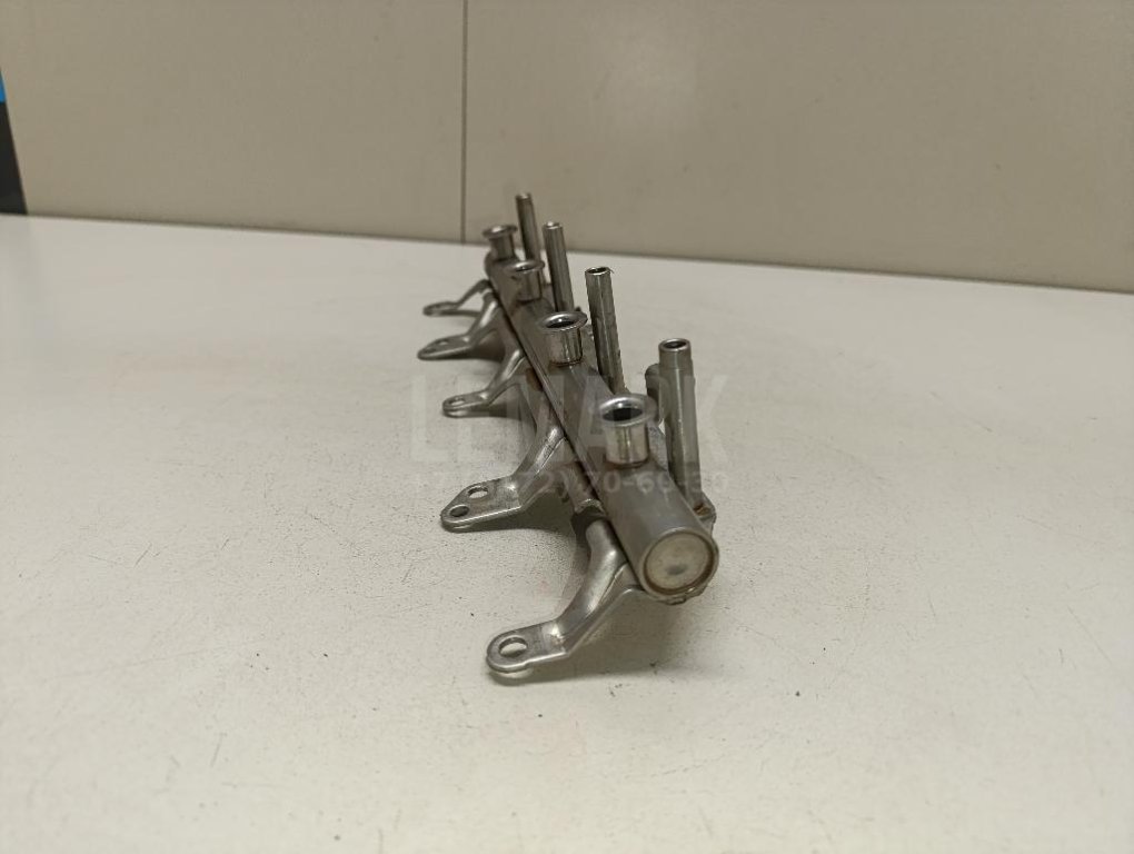 Рейка топливная (рампа)