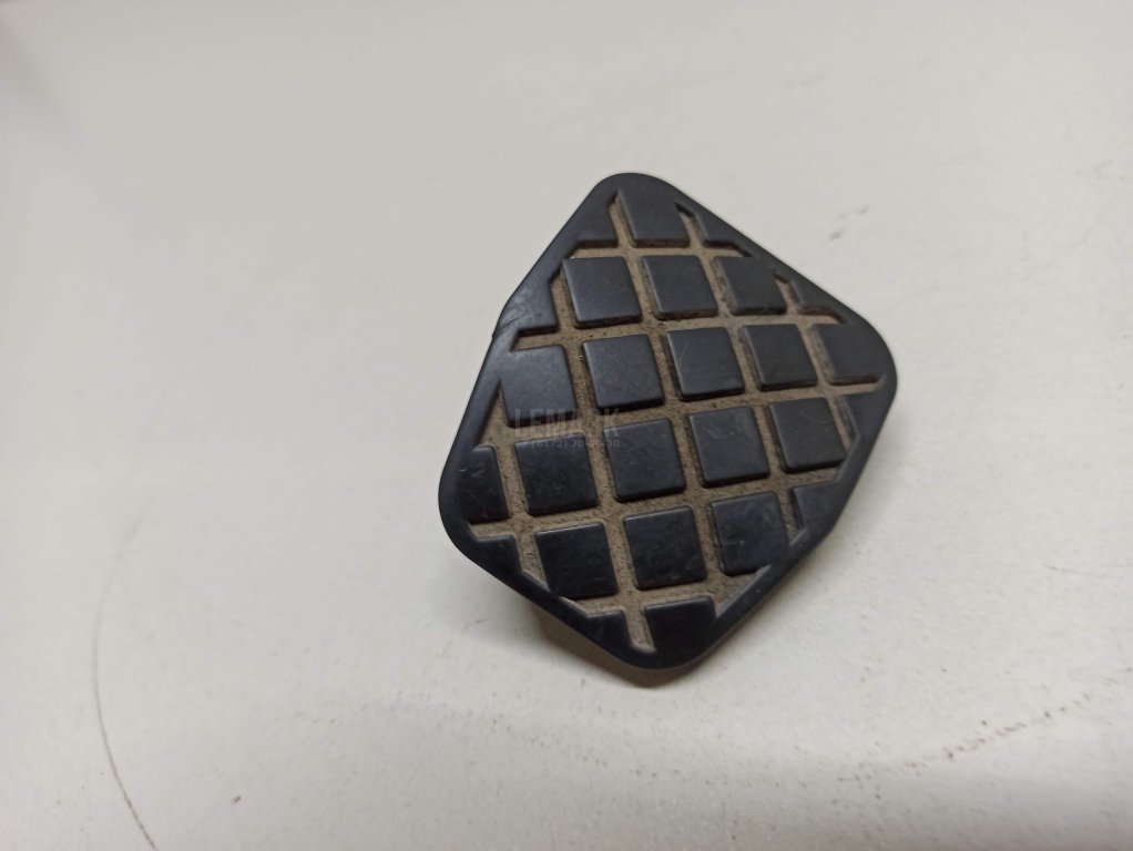 Накладка педали сцепления