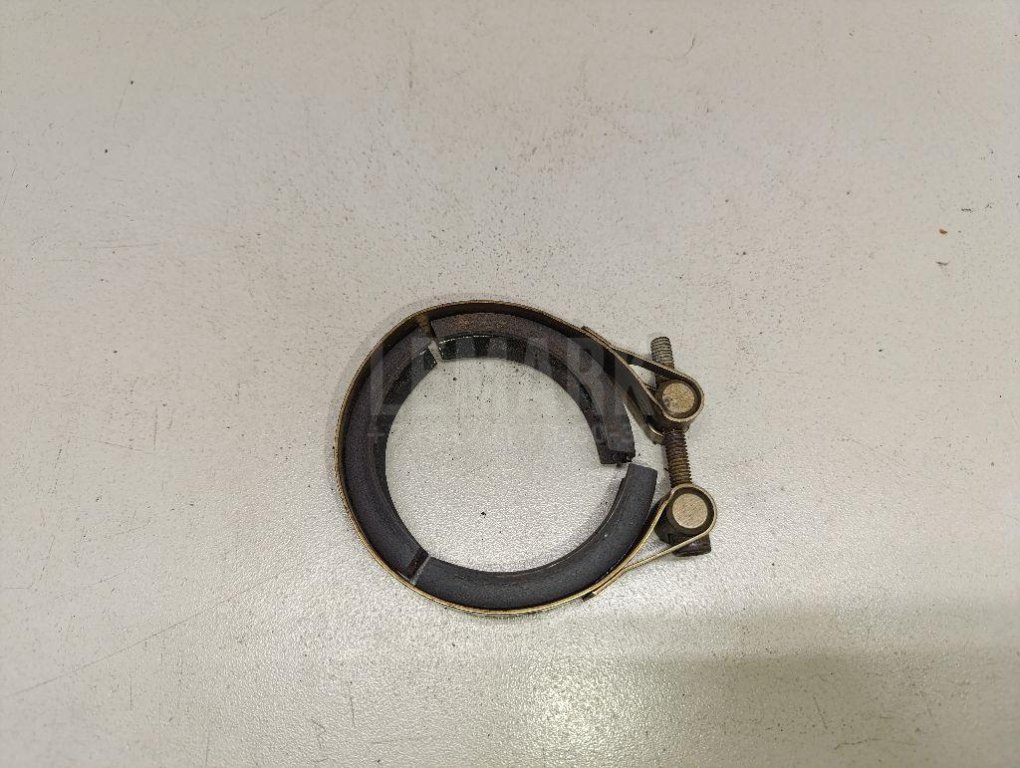 Хомут глушителя