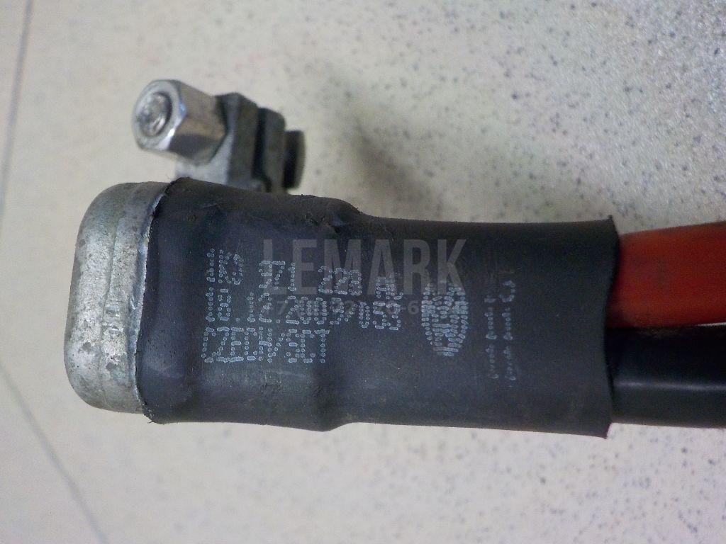 Клемма аккумулятора плюс