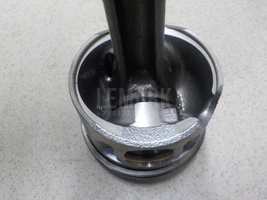 Поршень с шатуном