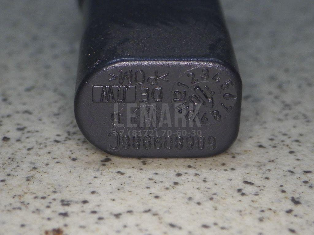 Замок лючка бензобака