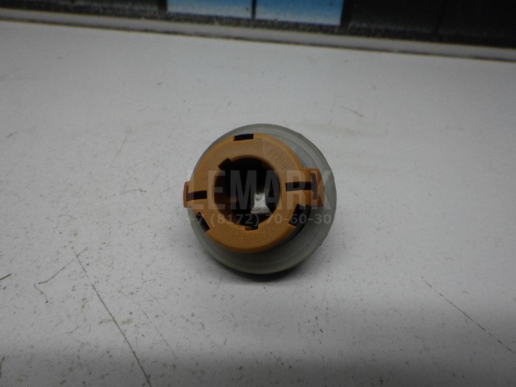 Патрон лампы