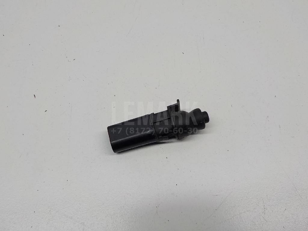 Замок лючка бензобака