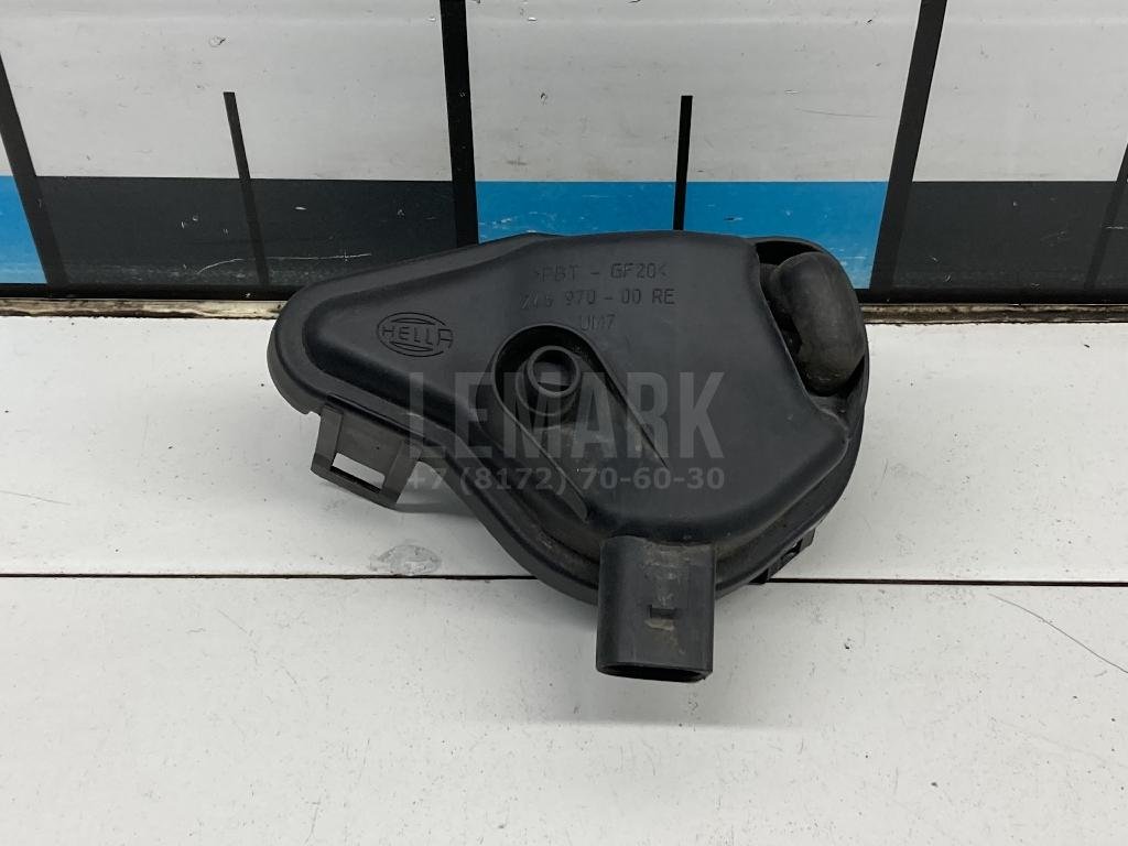 Крышка фары противотуманной правой