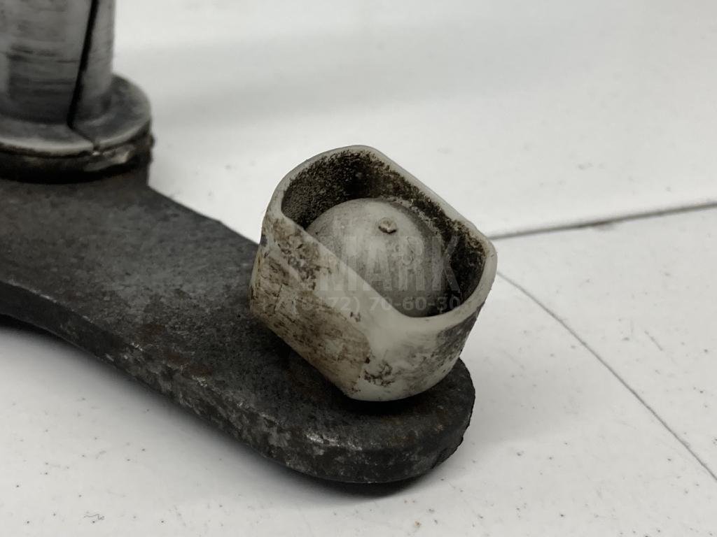 Тяга кулисы КПП