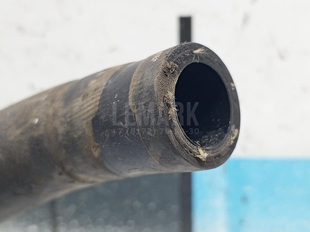 Патрубок отопителя