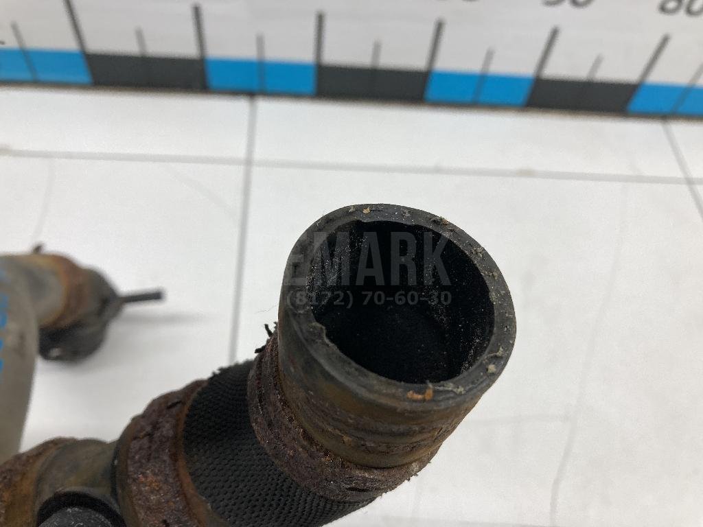 Патрубок радиатора