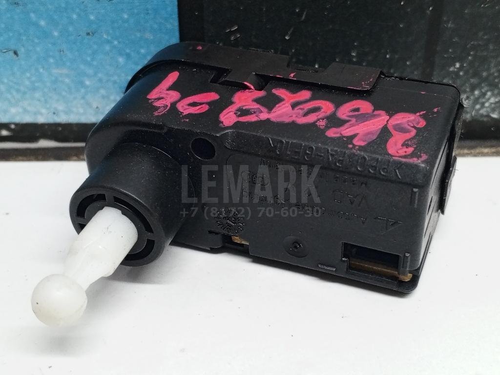 Моторчик корректора фары