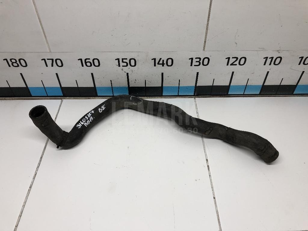 Патрубок радиатора