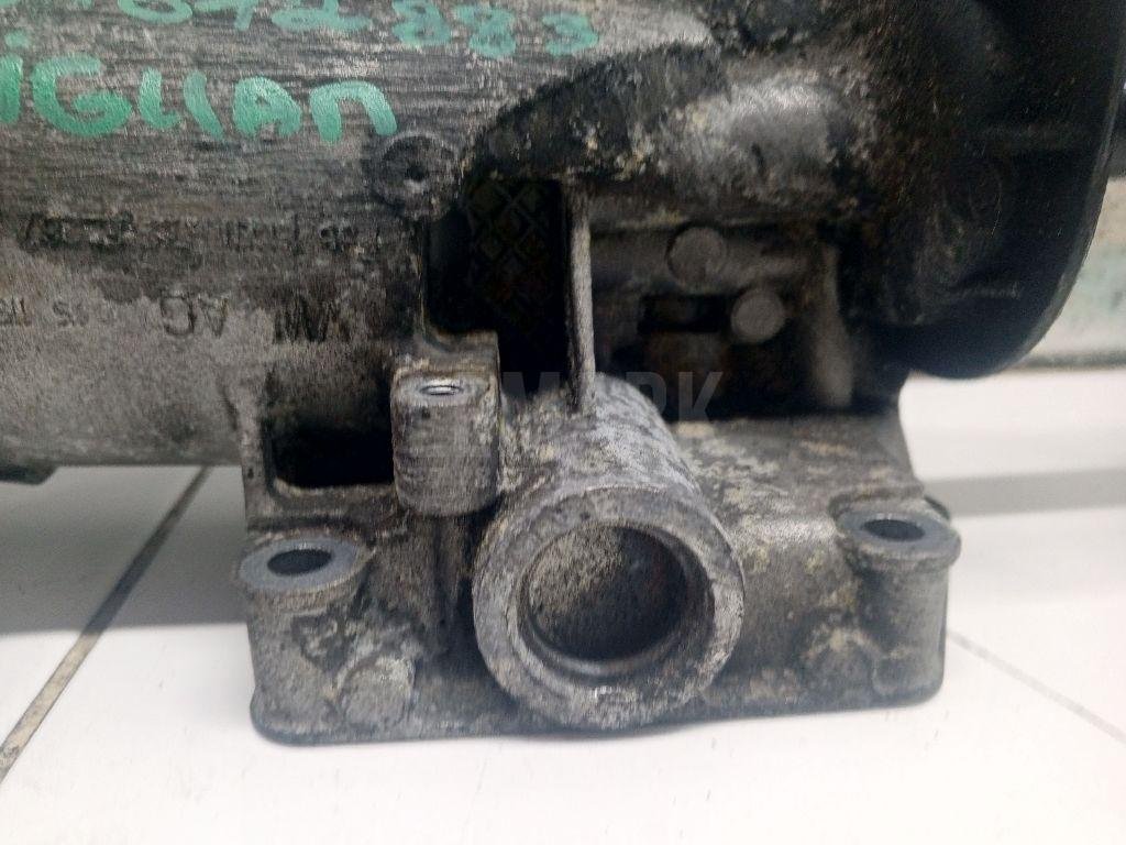 Корпус масляного фильтра