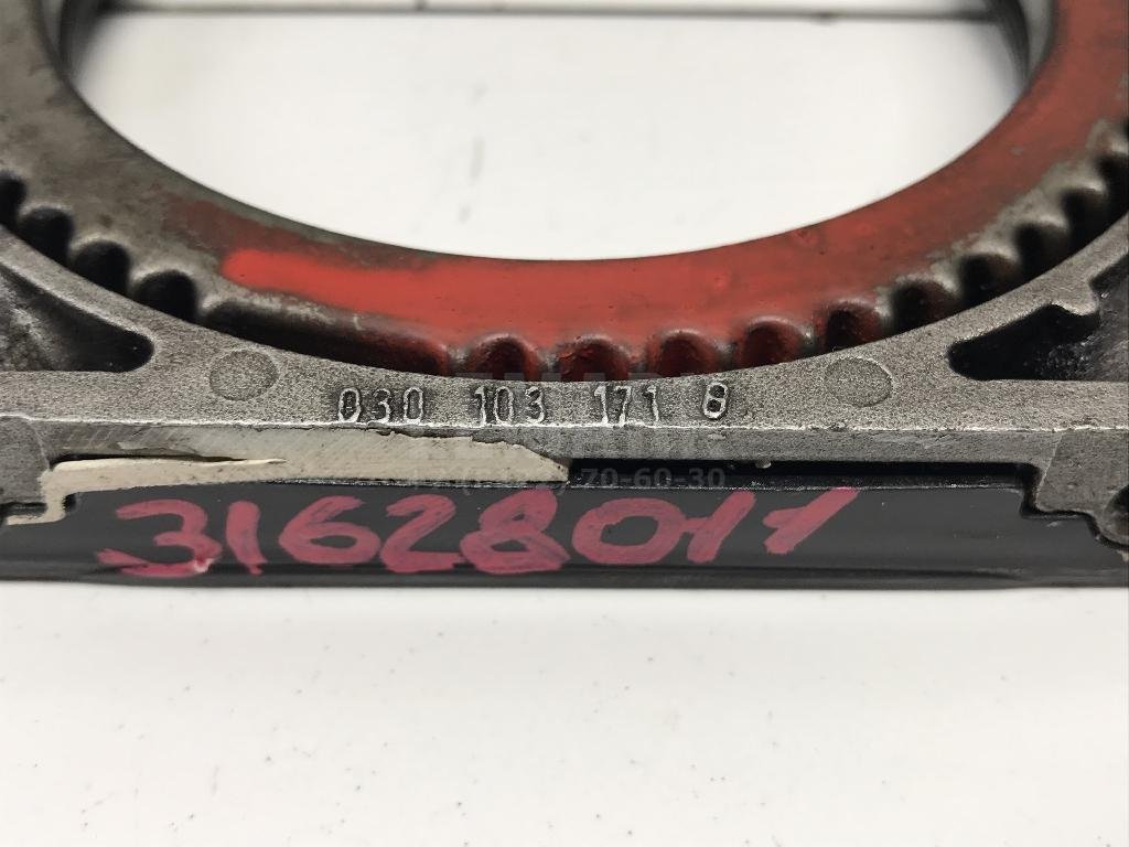 Сальник коленвала задний