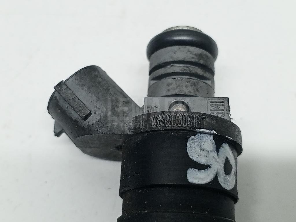 Форсунка инжекторная электрическая