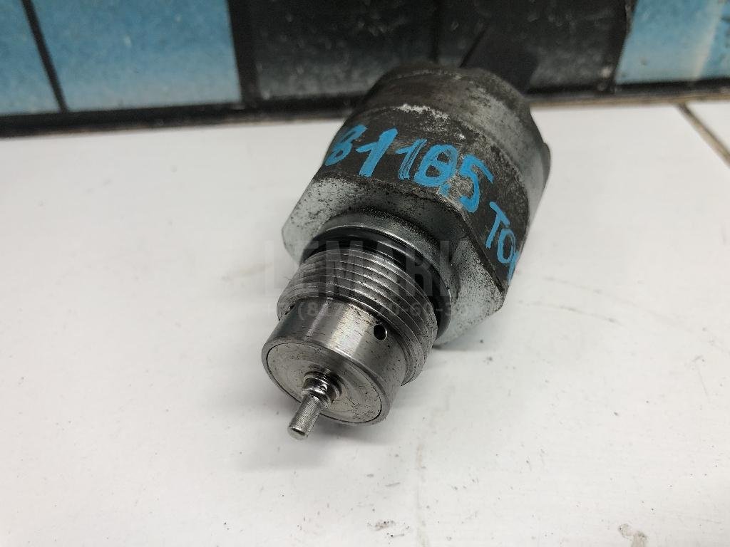 Регулятор давления топлива