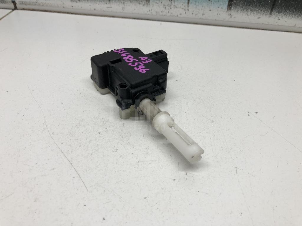 Активатор замка багажника