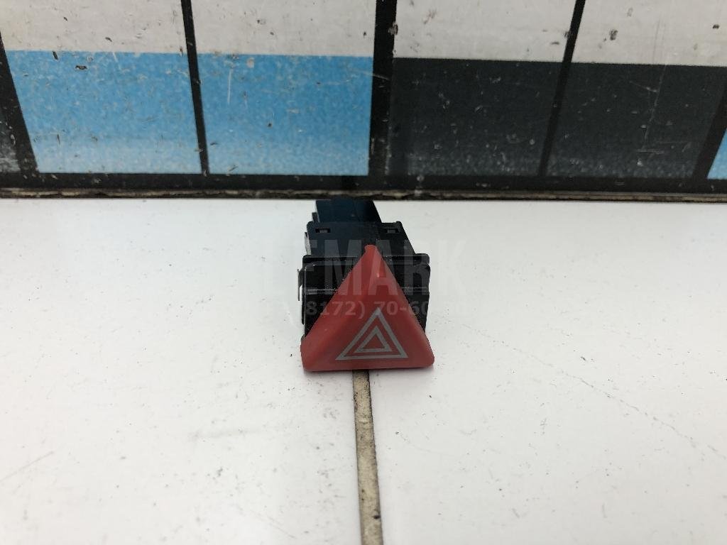 Кнопка аварийной сигнализации