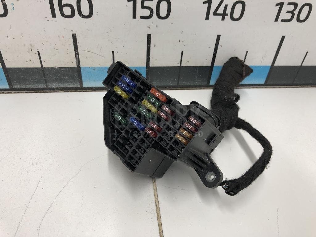 Блок предохранителей