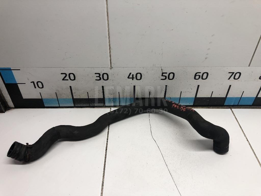 Патрубок радиатора