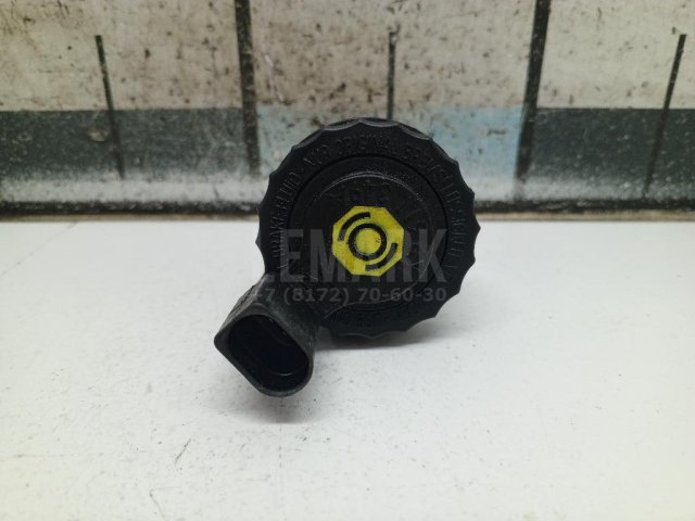 Крышка бачка тормозной жидкости