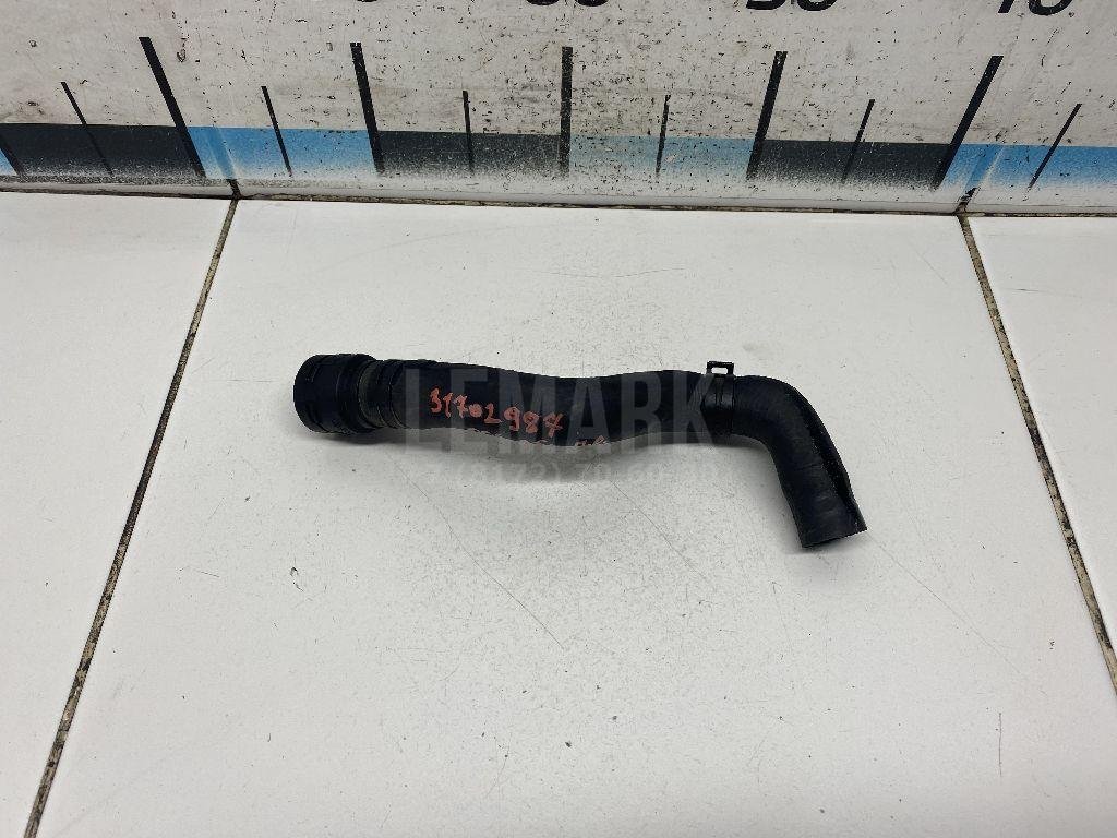 Патрубок радиатора